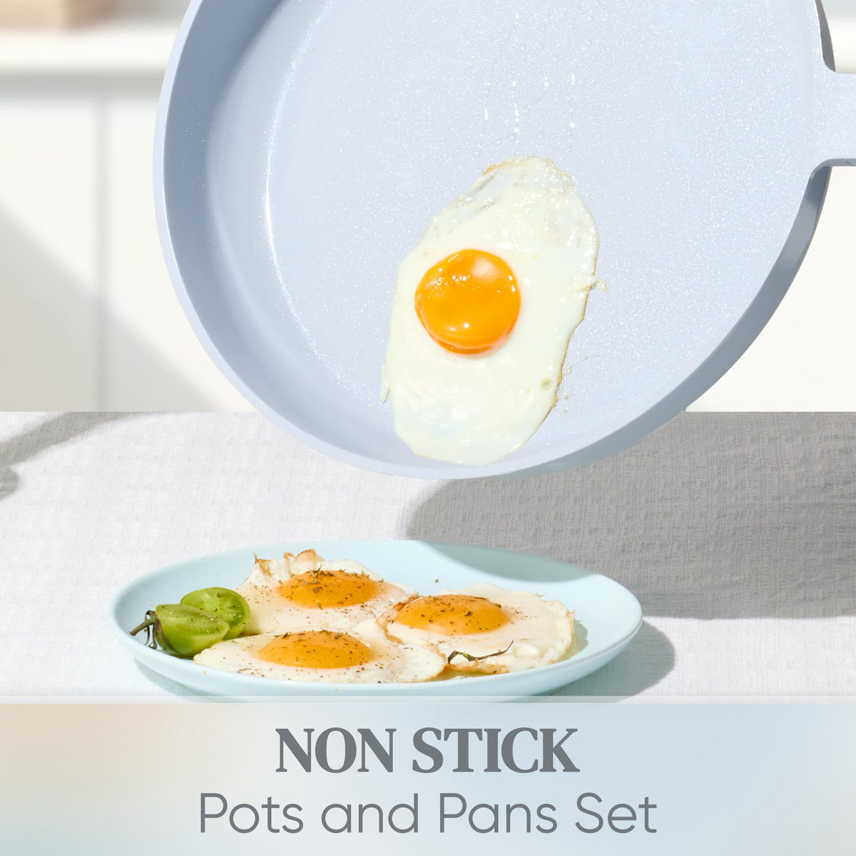 CAROTE 3qt saucepan with lid in pastel blue for sauces and reheating