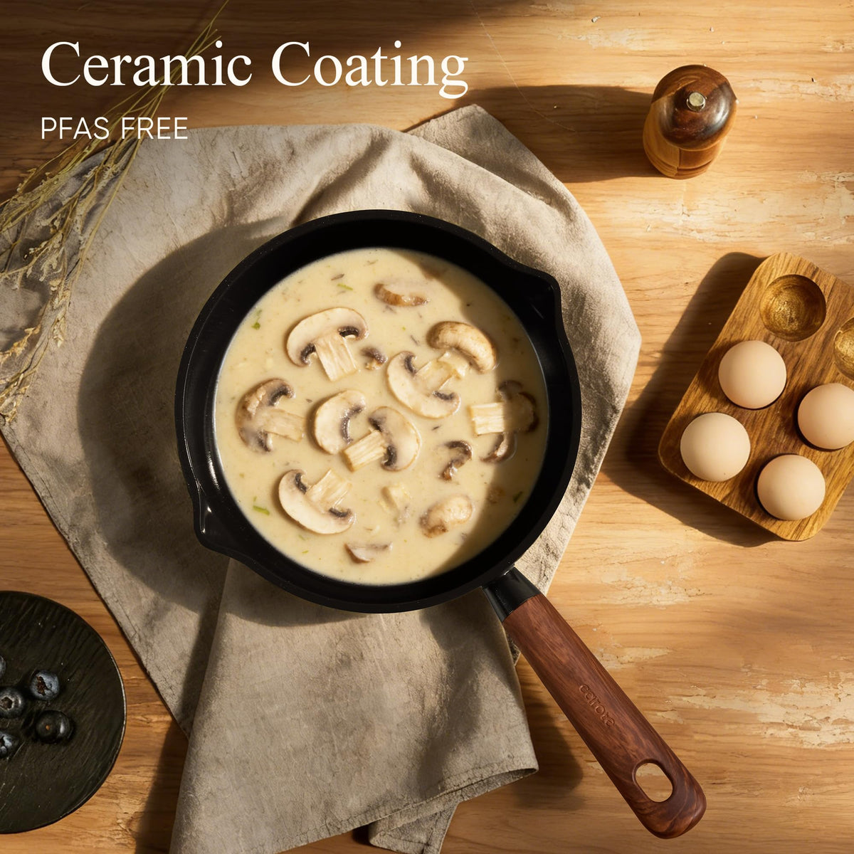 CAROTE ceramic coating saucepan with lid, smooth release for sautéing