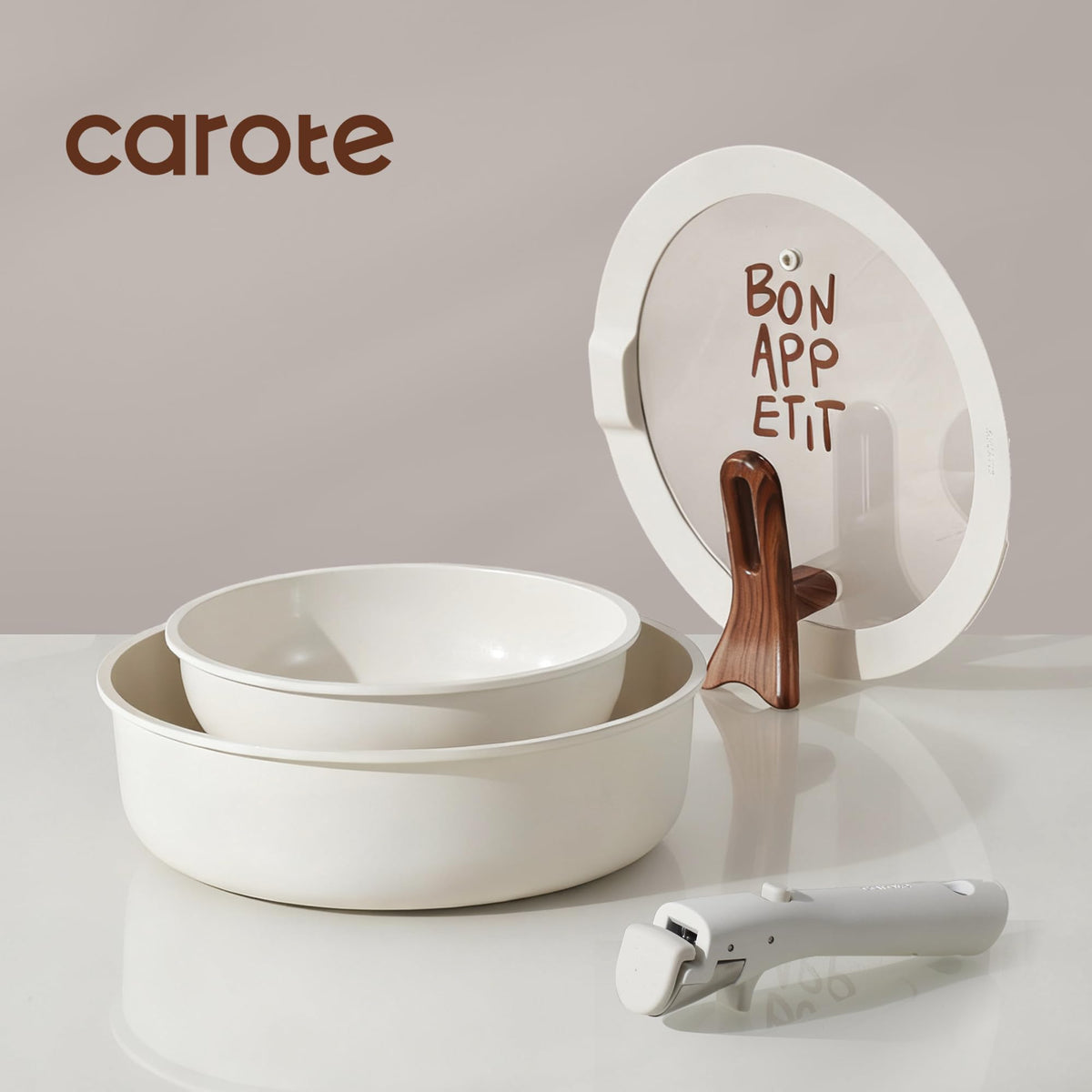 CAROTE detachable-handle setup enables flexible cooking and compact storage.