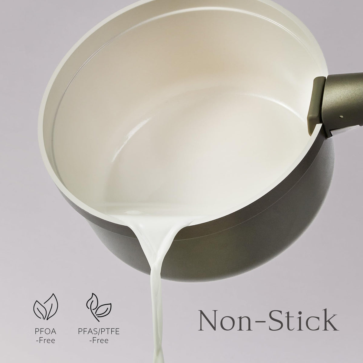 CAROTE 5.5QT saucepot with lid ideal for simmering sauces