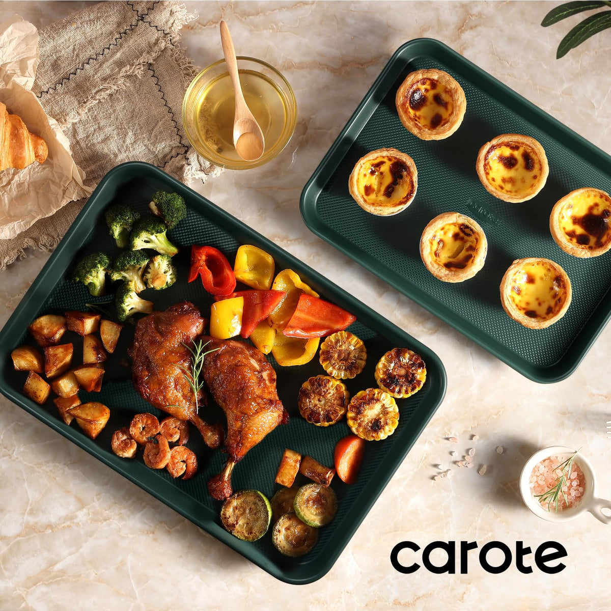CAROTE cookies bake evenly on the 13, 15, 17 inch pans