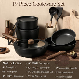 CAROTE detachable handle enables easy stove-to-oven transitions.
