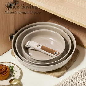 CAROTE detachable handle enabling easy oven-to-table transitions
