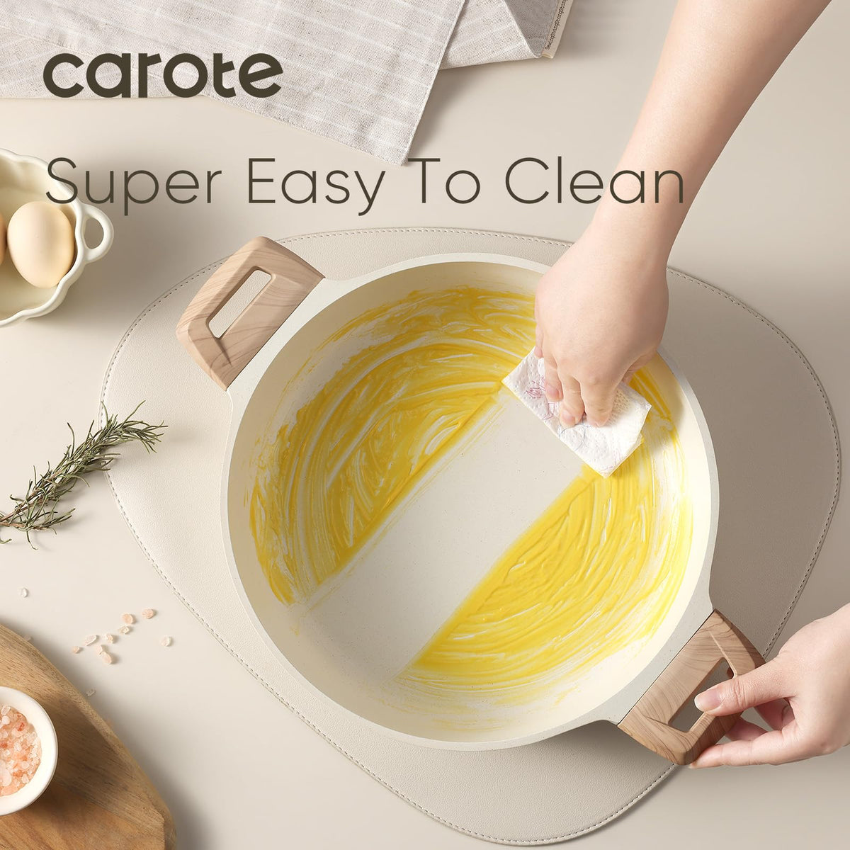 CAROTE die-cast construction highlights durability for everyday use.