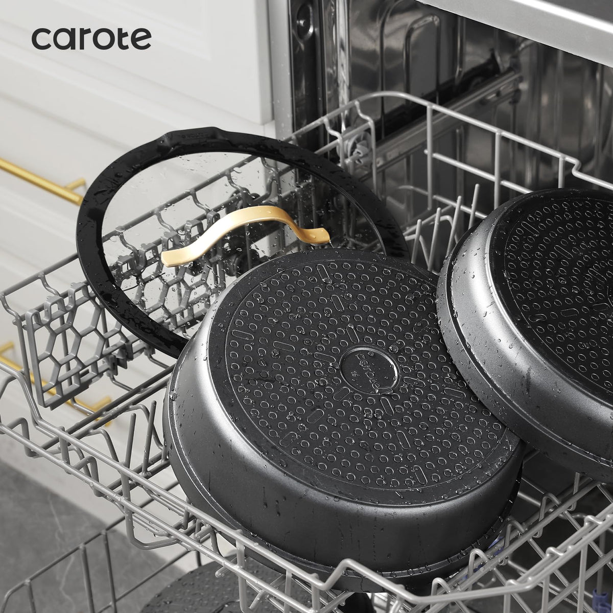 CAROTE dishwasher-safe cookware for simple cleaning after meals