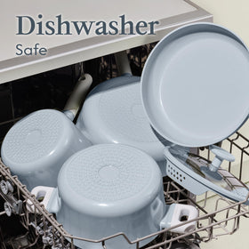 CAROTE dishwasher-safe cookware simplifies cleanup after meals.