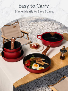 CAROTE thick-gauge body provides even heating and durable everyday cooking