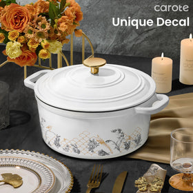 CAROTE dutch oven packaging in gift box suitable for gifting.