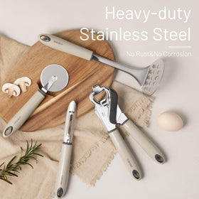 CAROTE egg whisk speeds mixing for sauces and batters
