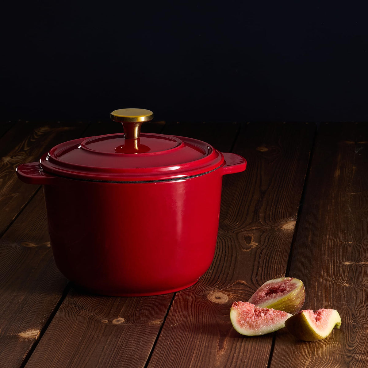 CAROTE induction-ready Dutch oven on stovetop for versatile cooking.