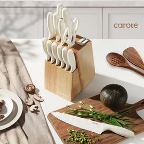 CAROTE essential kitchen knives for everyday tasks