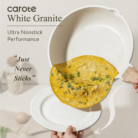 CAROTE heat-resistant handle for safe, comfortable grip during high-heat searing.