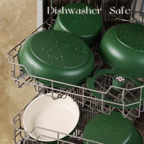 CAROTE induction-compatible cookware heats evenly on induction stoves.
