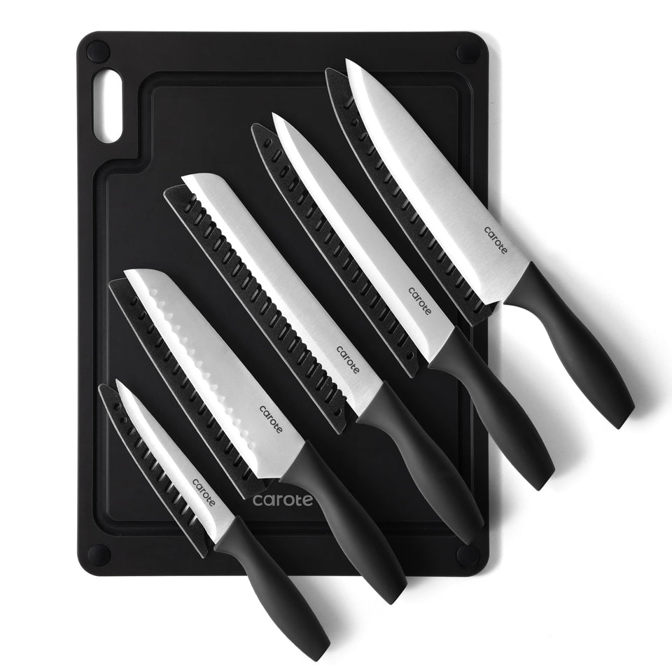CAROTE knife set 11-pcs blades—razor-sharp for precise slicing.