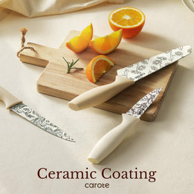 CAROTE ergonomic silicone handle provides a secure grip even when wet