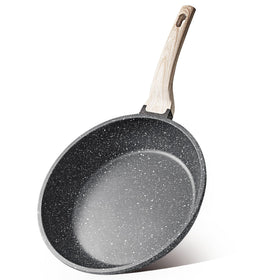 CAROTE granite-surface non-stick pan ready for easy release and quick cleanup