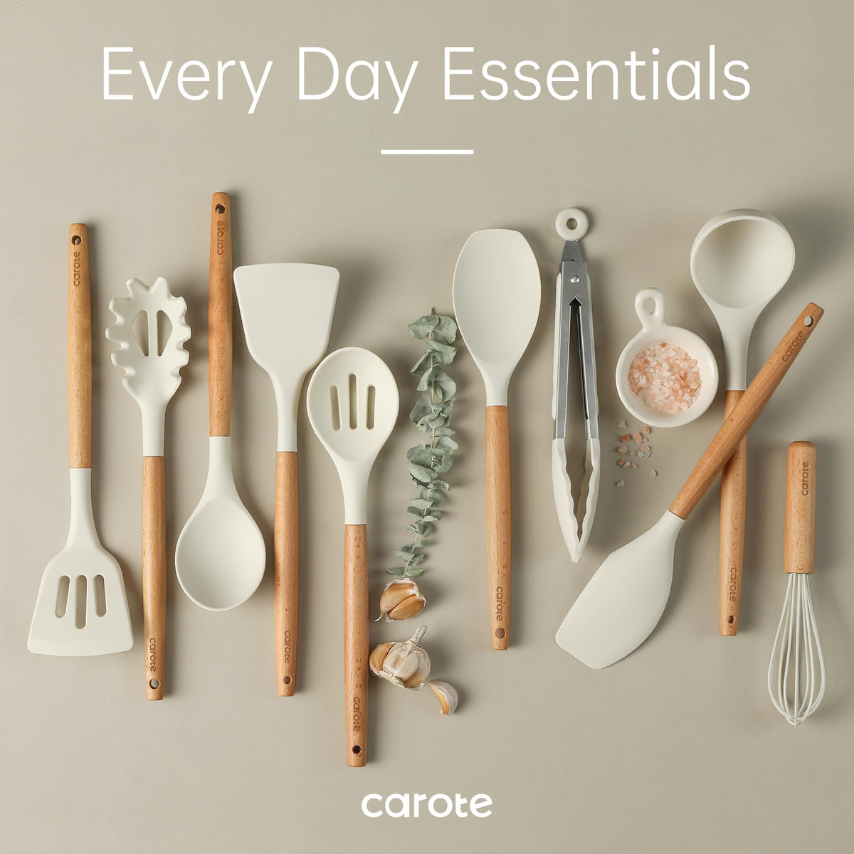 CAROTE tongs with silicone tips for nonstick cookware handling.