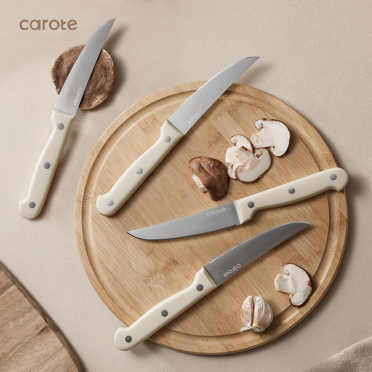CAROTE six-piece steak knife set for separate dining experiences.