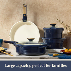 CAROTE from stovetop to table with detachable handles for serving.