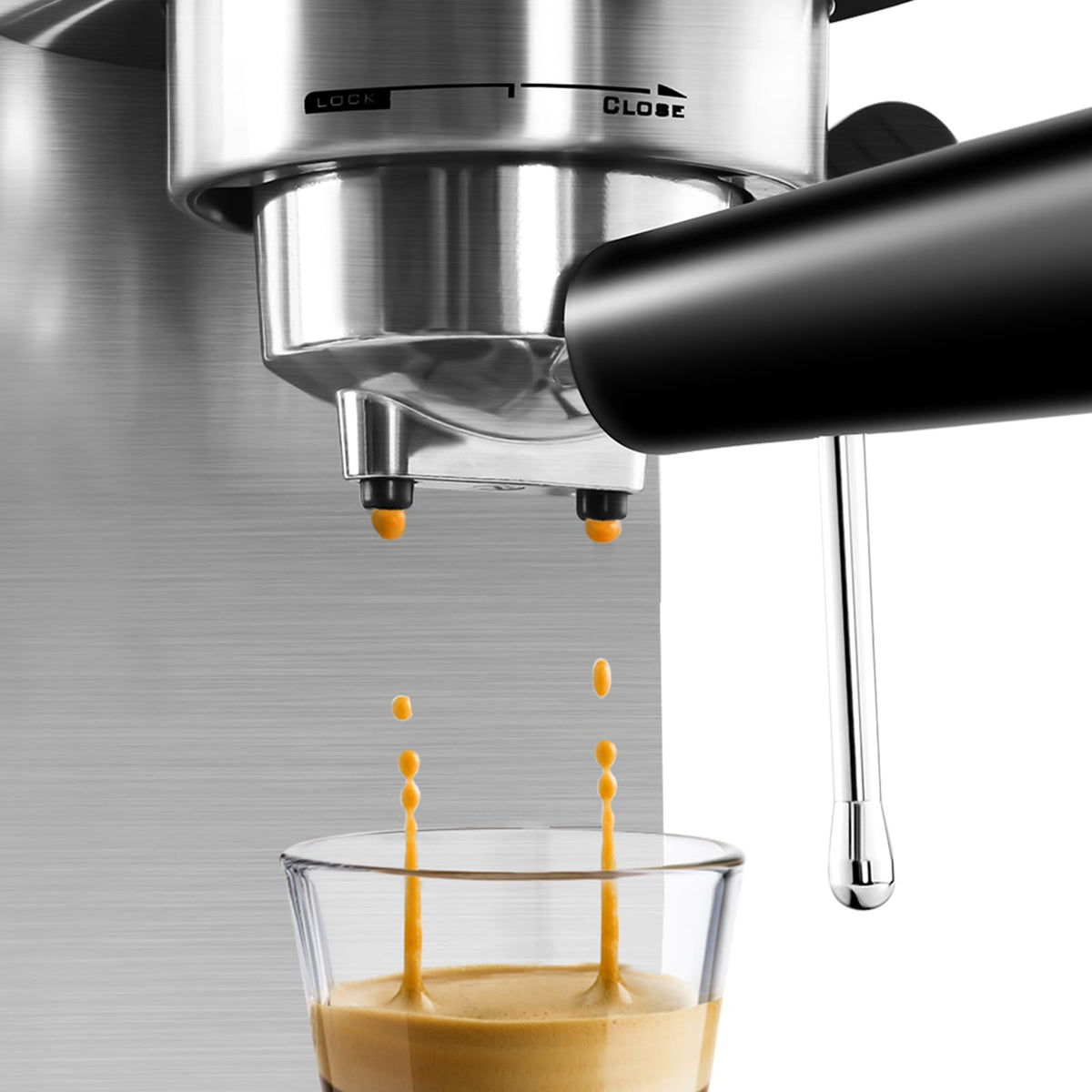 Casabrews triple-ear-design portafilter locks securely for reliable espresso shots
