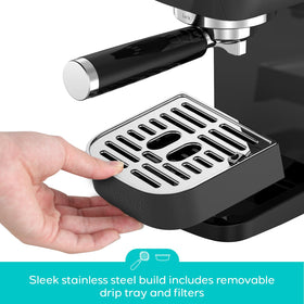 CASABREWS removable drip tray for quick cleaning