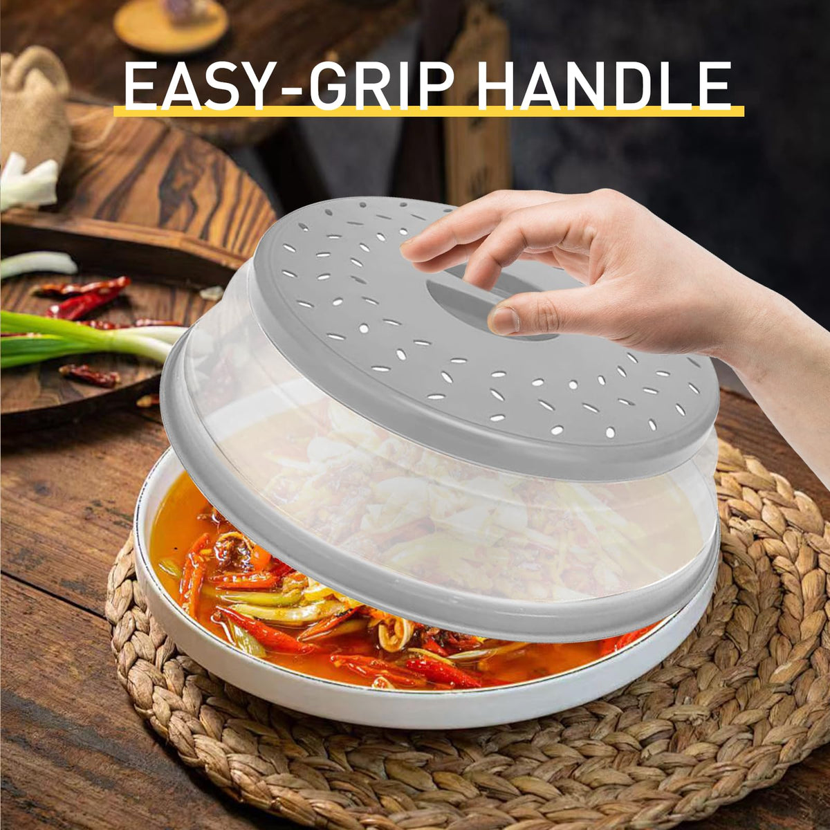 CasaCulina easy-grip handle close-up showing safe microwave handling