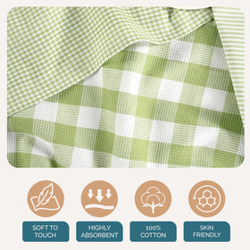 Casa Platino gift-ready towels ideal for cooks and homemakers.