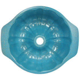 CasaWare ceramic-coated surface provides durable nonstick baking