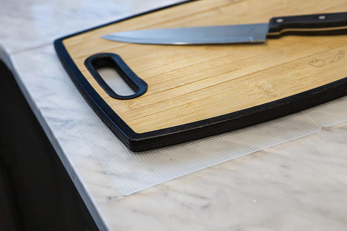 CatTongue Grips dishwasher-safe mat cleans quickly after cooking tasks.