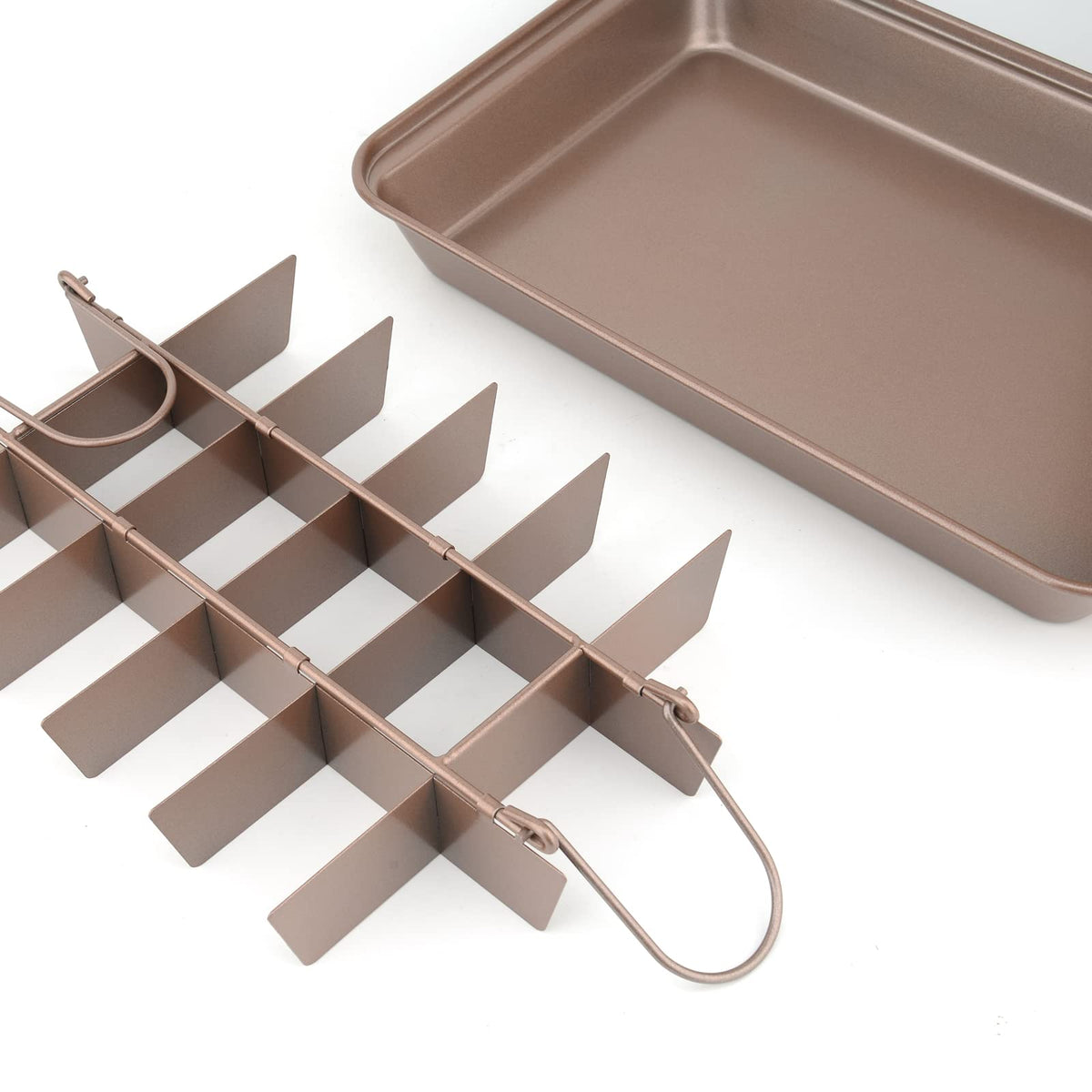 Carbon steel composition in the Cayanmydery pan ensures fast, even heating.