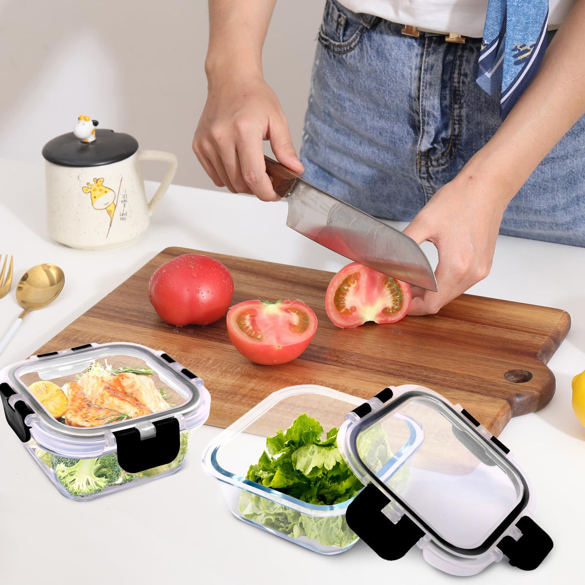Cedarol bariatric leakproof airtight lid keeps meals secure during transit.