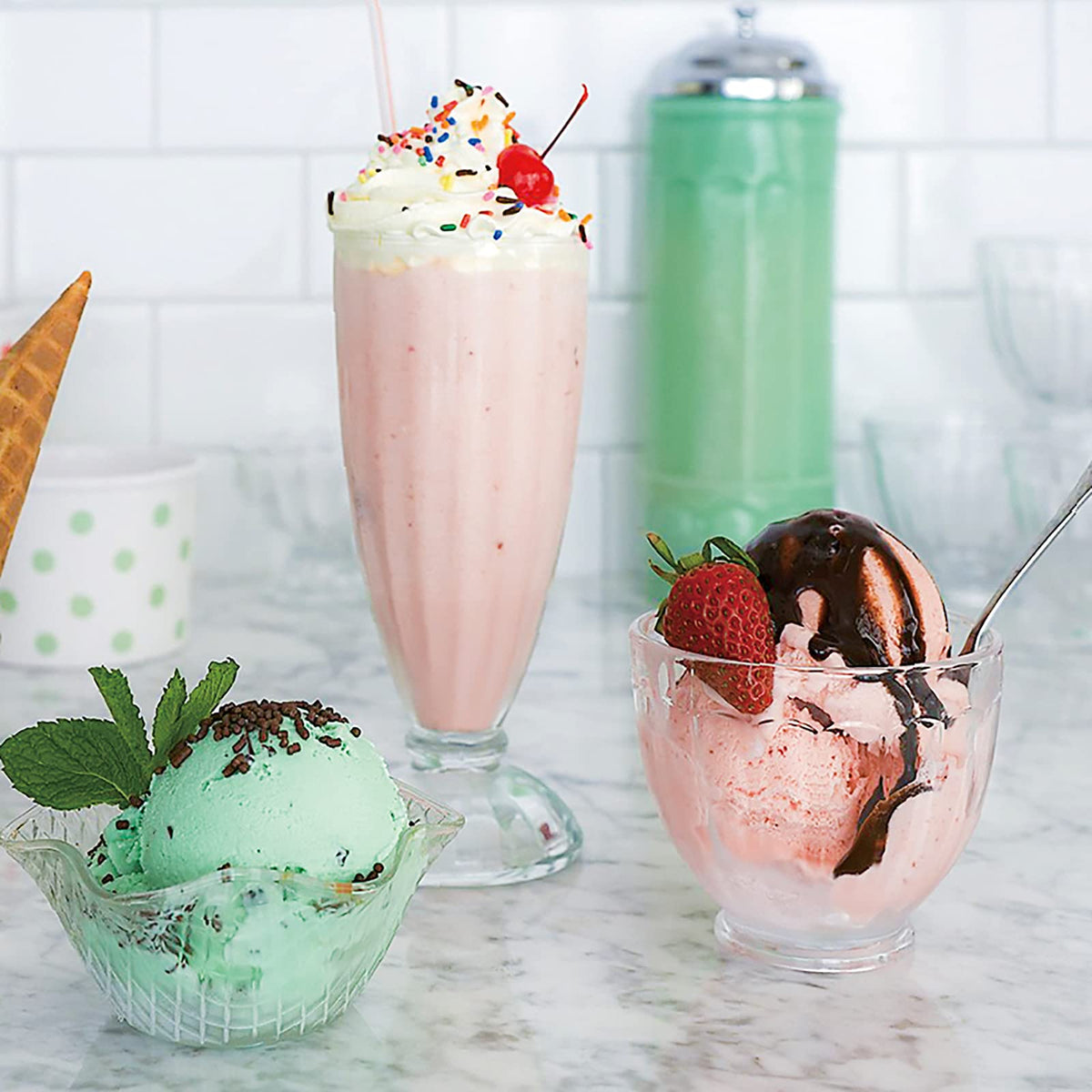 Cedilis retro-soda-fountain-design adds nostalgic flair with stable footed base.