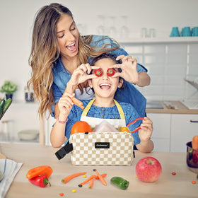 Cerbonny detachable gel packs provide flexible cooling for snacks