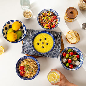 Cerkik six-piece bowl set for family meals and everyday dining.