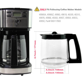 Pour-spout design promotes precise, mess-free pouring.