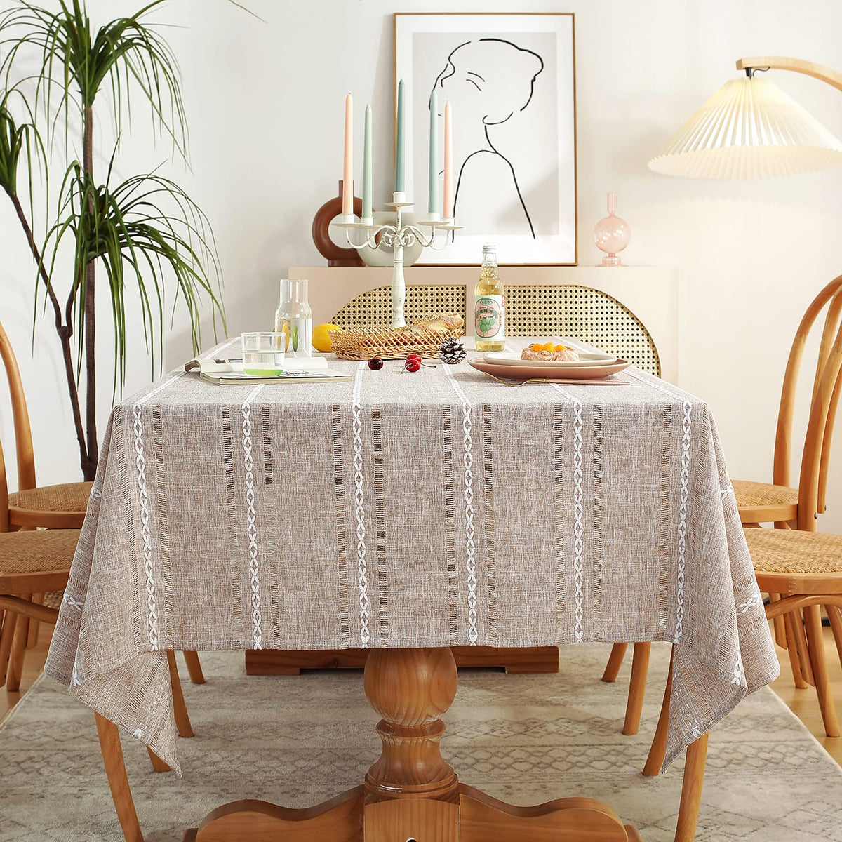 Chassic rectangle tablecloth 60x120 on a large dining table provides full coverage with a refined look.