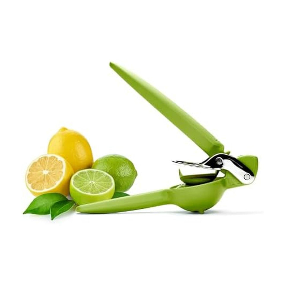 Chef'n FreshForce lemon squeezer compact in lime green for quick juice extraction.