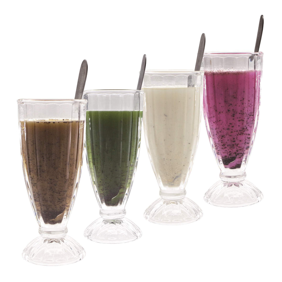 Chefcaptain Fountain Shoppe Classic milkshake glasses show off vibrant treats for four servings