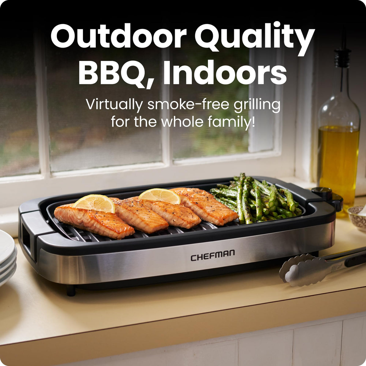 Chefman smokeless indoor grill grilling surface showing a large cook space.