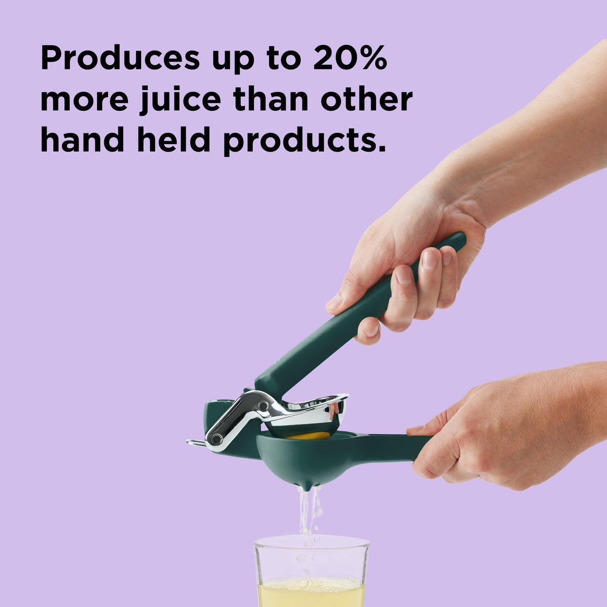Chef'n FreshForce ergonomic handle reduces pressure during squeezing.