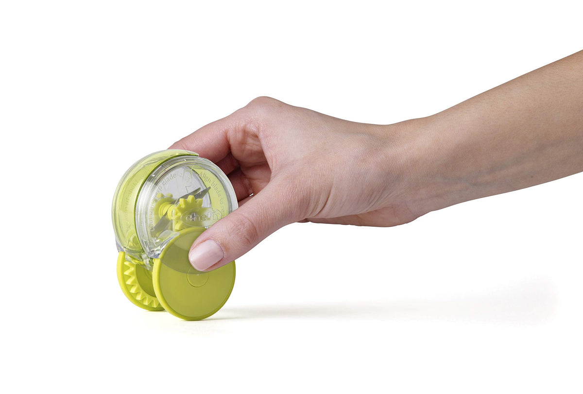 Chef'n GarlicZoom top rack dishwasher safe for easy cleanup.