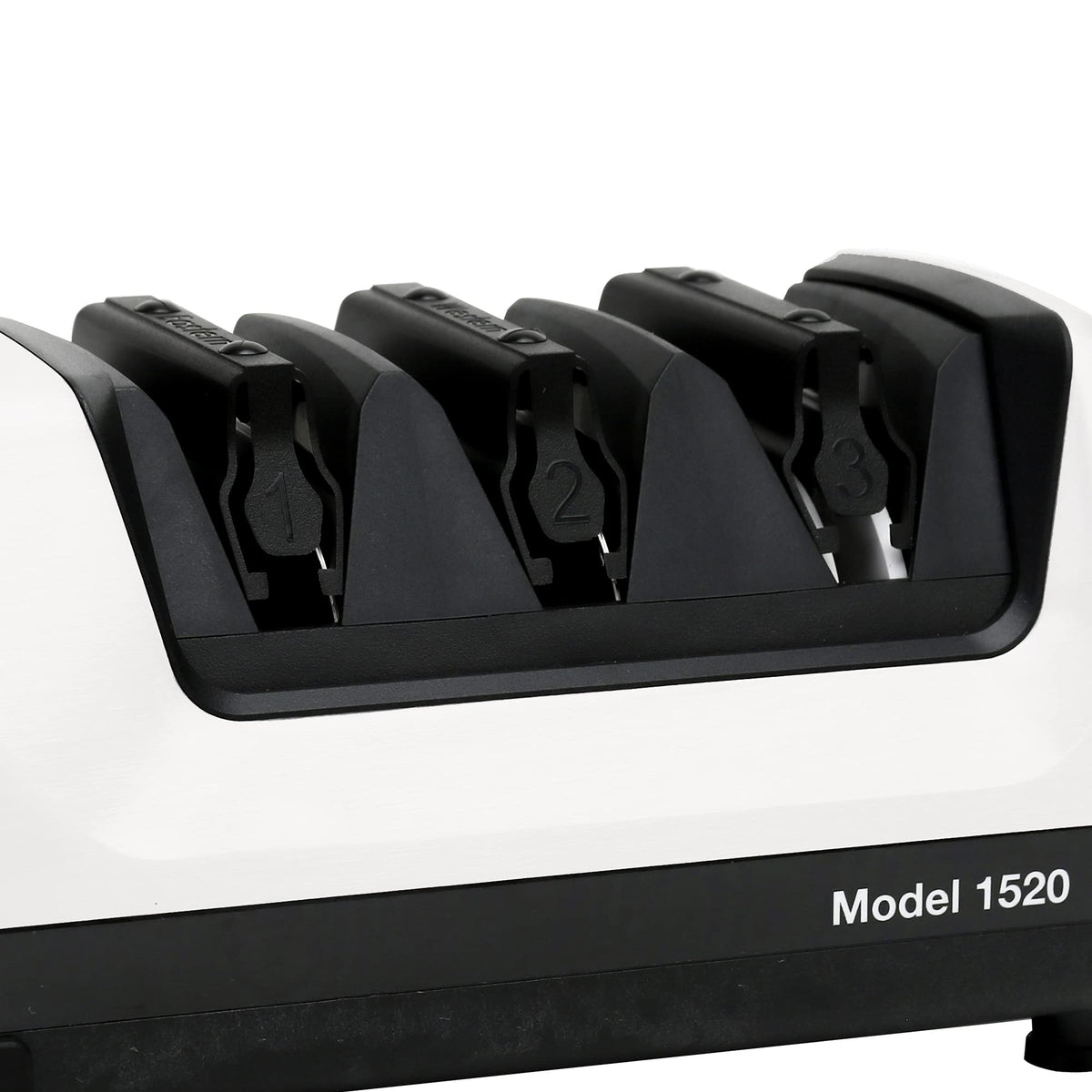 Chefs Choice 1520 precision angle guides in clear view for accurate sharpening