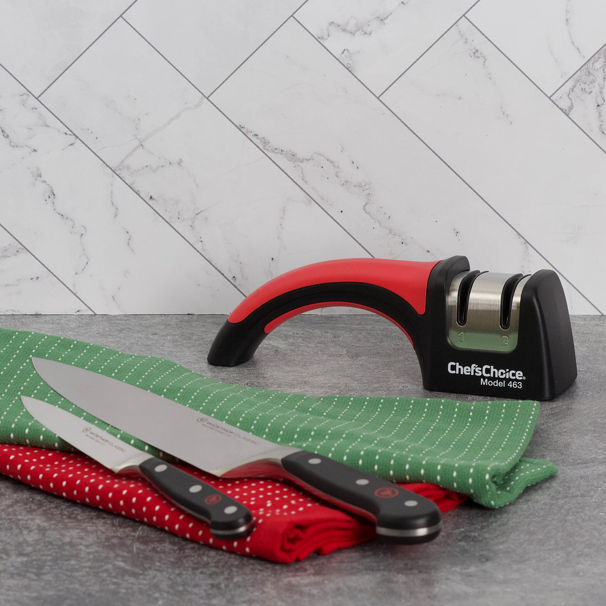 Chef'sChoice Pronto Hone shows diamond wheels for consistent sharpening performance.
