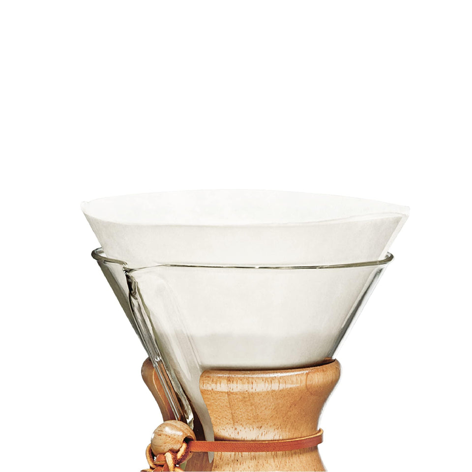 Chemex Bonded Filter Circle 100 ct in exclusive packaging preserves freshness for cleaner brews.