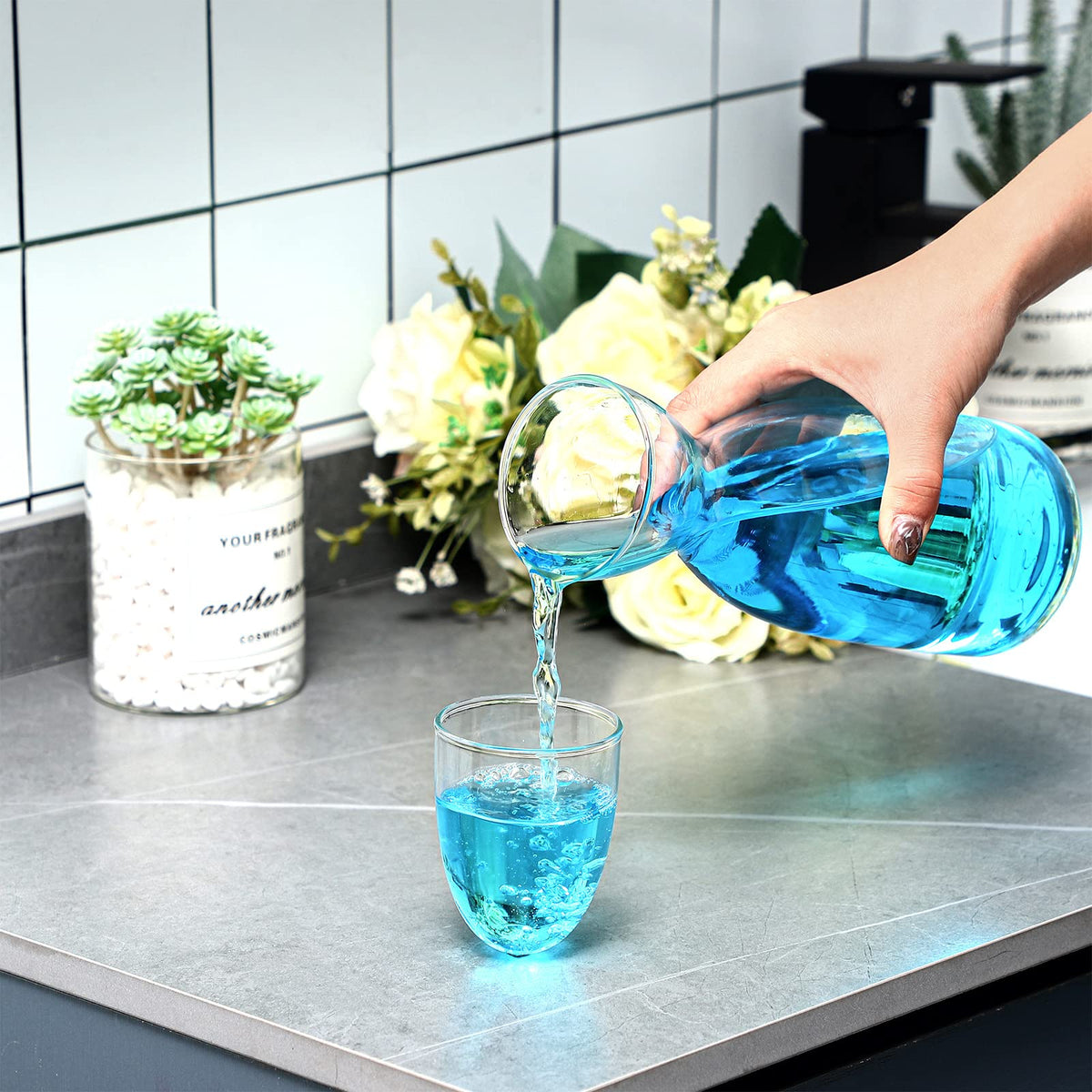 CHENGU crystal-clear glass decor-friendly set fits bedroom, kitchen, and bathroom décor.
