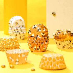 CHENGU paper cupcake wrappers for reliable, tear-resistant baking sessions.
