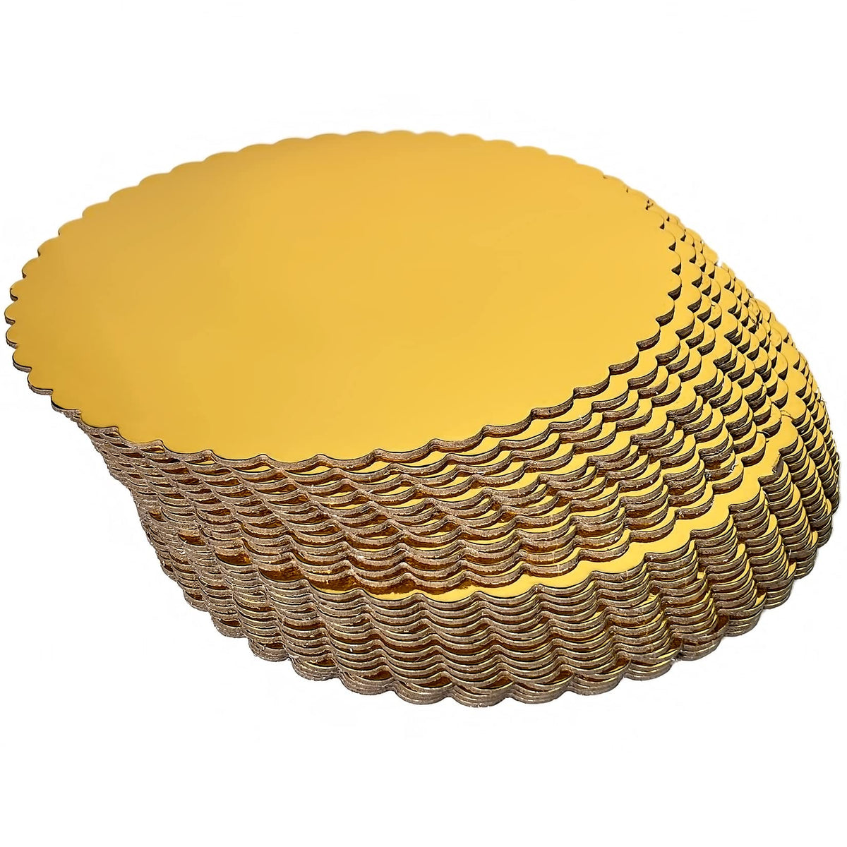 CHERRY 12-inch single-wall cake board remains light yet sturdy for moving.