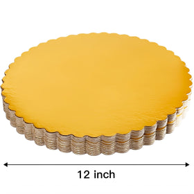 CHERRY gold laminated cake board highlights tiered cake displays while resisting grease.
