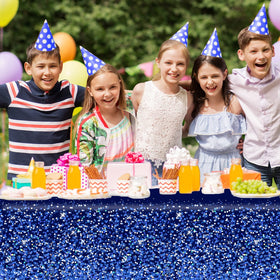 Chiazllta indoor-outdoor party tablecloth ideal for cakes and drinks