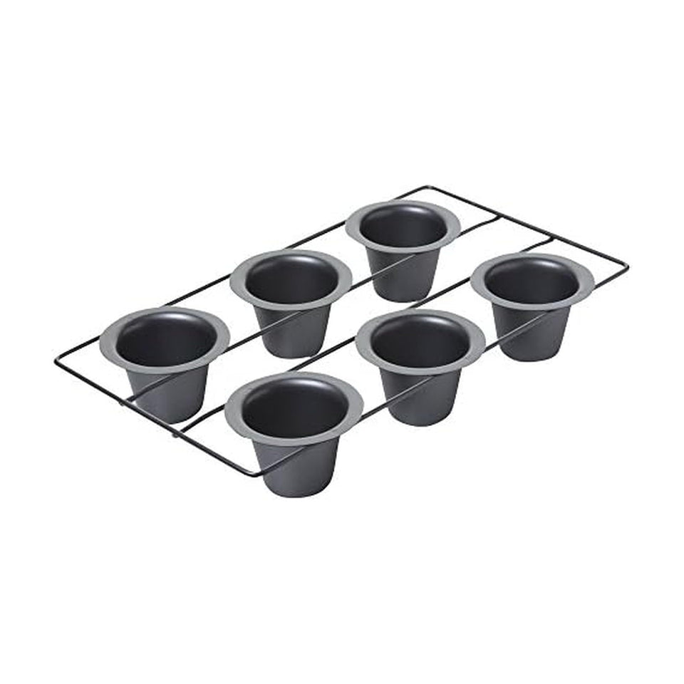 Chicago Metallic 6-cup popover pan exterior showcases sturdy construction for reliable baking.